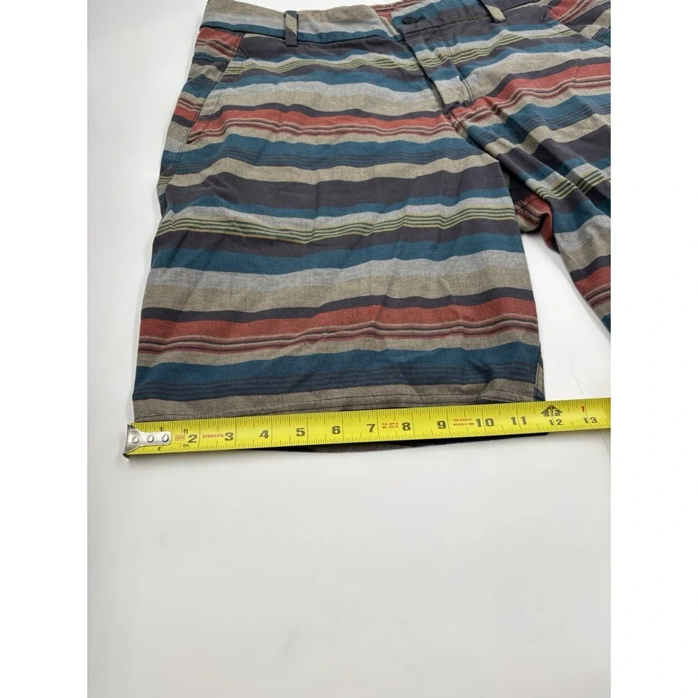 Lululemon Men's 38 Cotton Multicolor Striped Chino Flat Front‎ Shorts